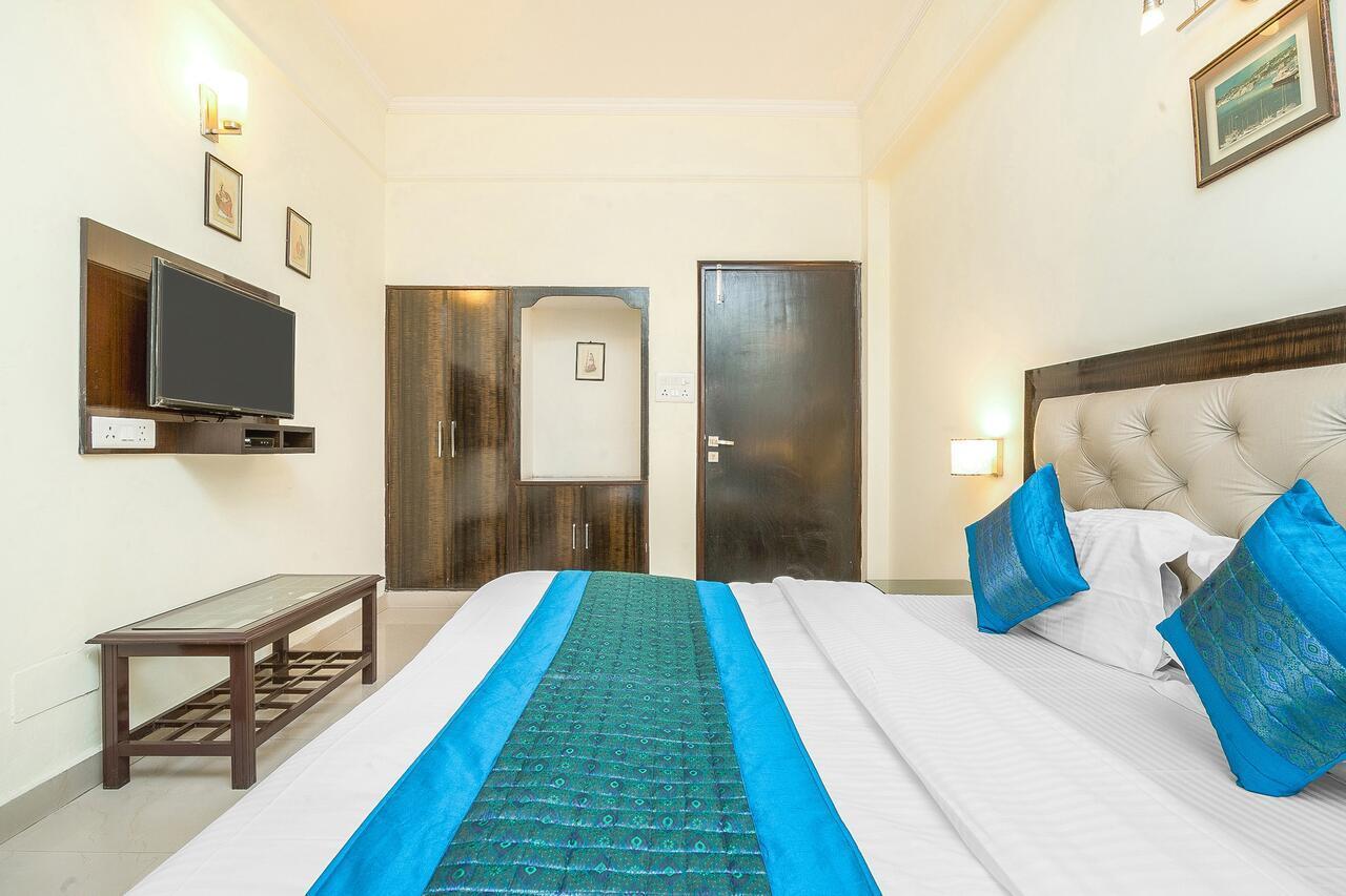 Oyo 14245 Amitabh Guest House 新德里 外观 照片